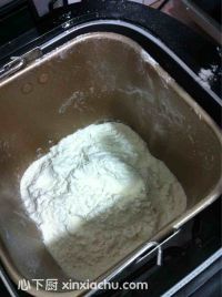 椰蓉面包卷的家常做法第1步圖片步驟 m.xalove.com.cn