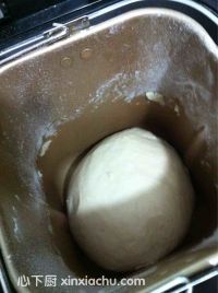 椰蓉面包卷的家常做法第2步圖片步驟 m.xalove.com.cn