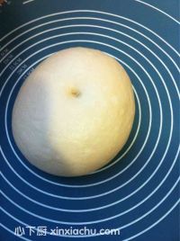 椰蓉面包卷的家常做法第3步圖片步驟 m.xalove.com.cn