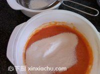 番茄汁戚風蛋糕的家常做法第4步圖片步驟 m.xalove.com.cn