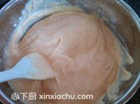 番茄汁戚風蛋糕的家常做法第9步圖片步驟 m.xalove.com.cn