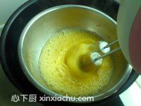 迷你雙層蛋糕的家常做法第2步圖片步驟 m.xalove.com.cn