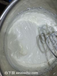 香蕉鮮果冰淇淋的家常做法第5步圖片步驟 m.xalove.com.cn