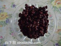 小兔豆包的家常做法第4步圖片步驟 m.xalove.com.cn