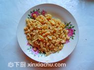 花生玫瑰露的家常做法第3步圖片步驟 m.xalove.com.cn