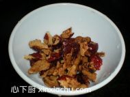 紅棗百合羹的家常做法第4步圖片步驟 m.xalove.com.cn