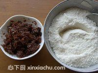 炸玫瑰糖糕的家常做法第4步圖片步驟 m.xalove.com.cn