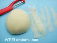 海底世界水果便當(dāng)?shù)募页W龇ǖ?步圖片步驟 m.xalove.com.cn