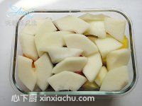 海底世界水果便當(dāng)?shù)募页W龇ǖ?步圖片步驟 m.xalove.com.cn