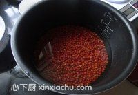 紅豆冰淇淋的家常做法第2步圖片步驟 m.xalove.com.cn