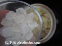 冰糖燉雪梨的家常做法第7步圖片步驟 m.xalove.com.cn