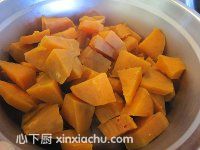 黑芝麻餡番薯餅的家常做法第4步圖片步驟 m.xalove.com.cn