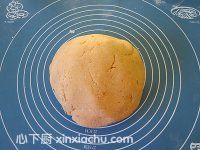 黑芝麻餡番薯餅的家常做法第8步圖片步驟 m.xalove.com.cn