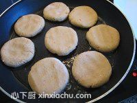 黑芝麻餡番薯餅的家常做法第12步圖片步驟 m.xalove.com.cn