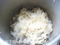 紅棗蓮子銀耳羹的家常做法第5步圖片步驟 m.xalove.com.cn