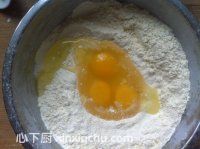 蛋糕的家常做法第3步圖片步驟 m.xalove.com.cn