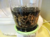 黑芝麻核桃漿的家常做法第4步圖片步驟 m.xalove.com.cn