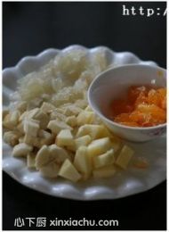 雜果甜羹的家常做法第1步圖片步驟 m.xalove.com.cn