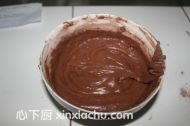 巧克力綿香麥芬的家常做法第8步圖片步驟 m.xalove.com.cn