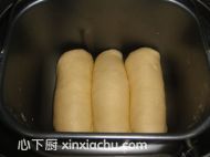 面包機版蜂蜜面包的家常做法第7步圖片步驟 m.xalove.com.cn