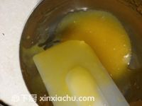 偽慕斯巧克力冰激凌的家常做法第3步圖片步驟 m.xalove.com.cn