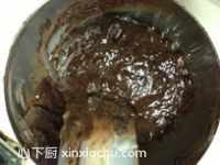 偽慕斯巧克力冰激凌的家常做法第7步圖片步驟 m.xalove.com.cn