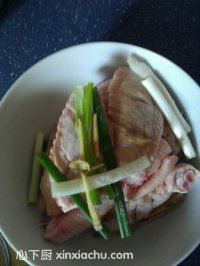 可樂(lè)雞翅的家常做法第2步圖片步驟 m.xalove.com.cn