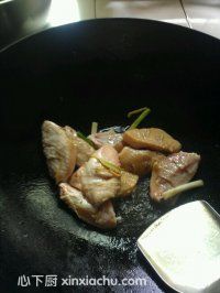 可樂(lè)雞翅的家常做法第4步圖片步驟 m.xalove.com.cn