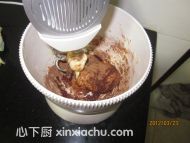 雙色吐司的家常做法第7步圖片步驟 m.xalove.com.cn