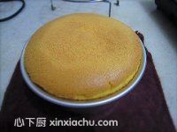 橙汁戚風(fēng)蛋糕的家常做法第8步圖片步驟 m.xalove.com.cn