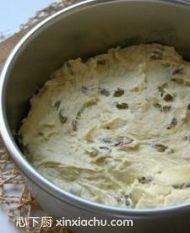 葡萄干面糊面包的家常做法第4步圖片步驟 m.xalove.com.cn