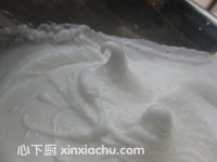 Q潤橙汁戚風的家常做法第3步圖片步驟 m.xalove.com.cn