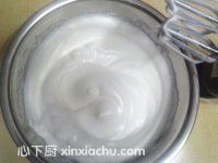 椰蓉紅豆沙戚風(fēng)蛋糕的家常做法第10步圖片步驟 m.xalove.com.cn