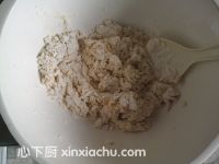 奶黃包的家常做法第3步圖片步驟 m.xalove.com.cn
