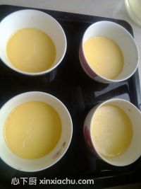 焦糖布丁的家常做法第9步圖片步驟 m.xalove.com.cn