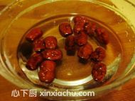 蘭香子紅棗果凍的家常做法第2步圖片步驟 m.xalove.com.cn