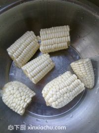 秘制可樂(lè)雞腿的家常做法第3步圖片步驟 m.xalove.com.cn