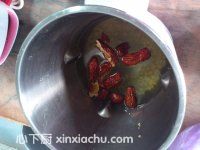 �B(y��ng)����?ji��){�ļҳ�������4���DƬ���E m.xalove.com.cn