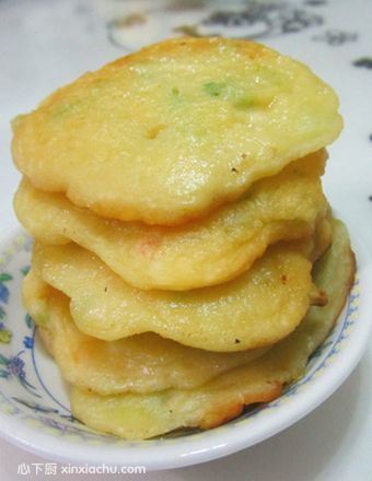 雞蛋芹菜末煎餅的做法