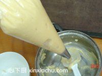 奶油泡芙的家常做法第7步圖片步驟 m.xalove.com.cn