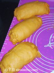 南瓜土司的家常做法第7步圖片步驟 m.xalove.com.cn