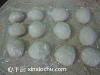 葡萄干面包卷的家常做法第6步圖片步驟 m.xalove.com.cn