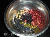 五色豆?jié){的家常做法第1步圖片步驟 m.xalove.com.cn