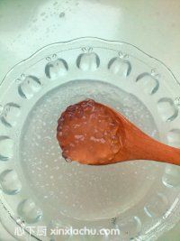 �t��Ҭ������¶�ļҳ�������4���DƬ���E m.xalove.com.cn