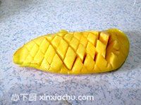 蘭香子芒果飲的家常做法第3步圖片步驟 m.xalove.com.cn