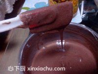 可可戚風(fēng)蛋糕的家常做法第18步圖片步驟 m.xalove.com.cn