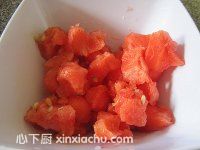 西瓜西米椰香露的家常做法第2步圖片步驟 m.xalove.com.cn