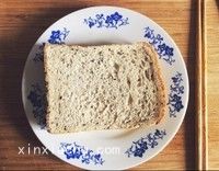 香煎吐司火腿三明治的家常做法第2步圖片步驟 m.xalove.com.cn