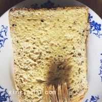 香煎吐司火腿三明治的家常做法第4步圖片步驟 m.xalove.com.cn