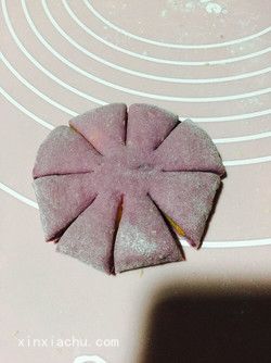 菊花面包的家常做法第10步圖片步驟 m.xalove.com.cn